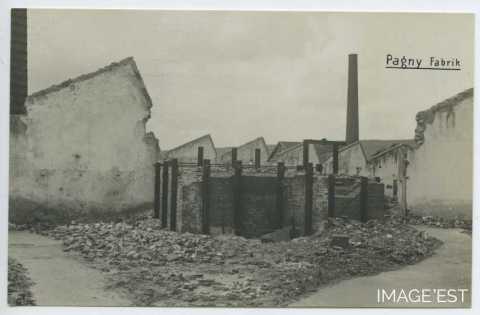 Usine Fabius Henrion en ruines (Pagny-sur-Moselle)